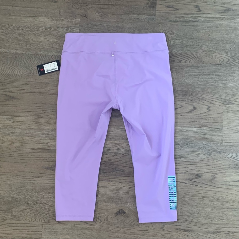 Peloton‎ Essential Mid-Rise Capri - Size XL - Purple - NWT - Picture 5 of 12